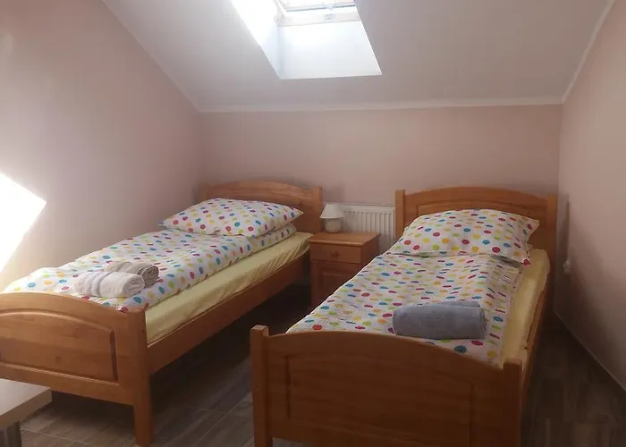 Avoca Pansiyon Pyrzowice